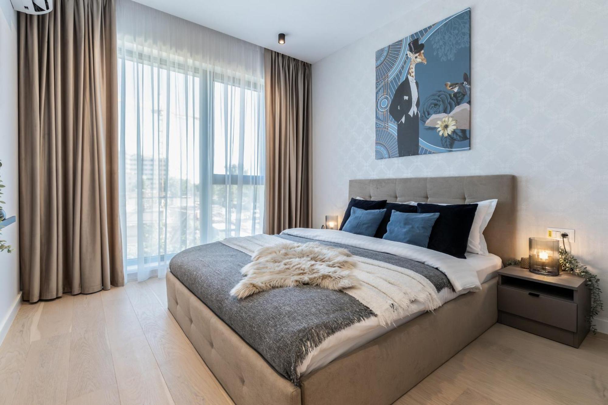 Stylish 1br With Balcony In Vibrant Business Area * Bucarest