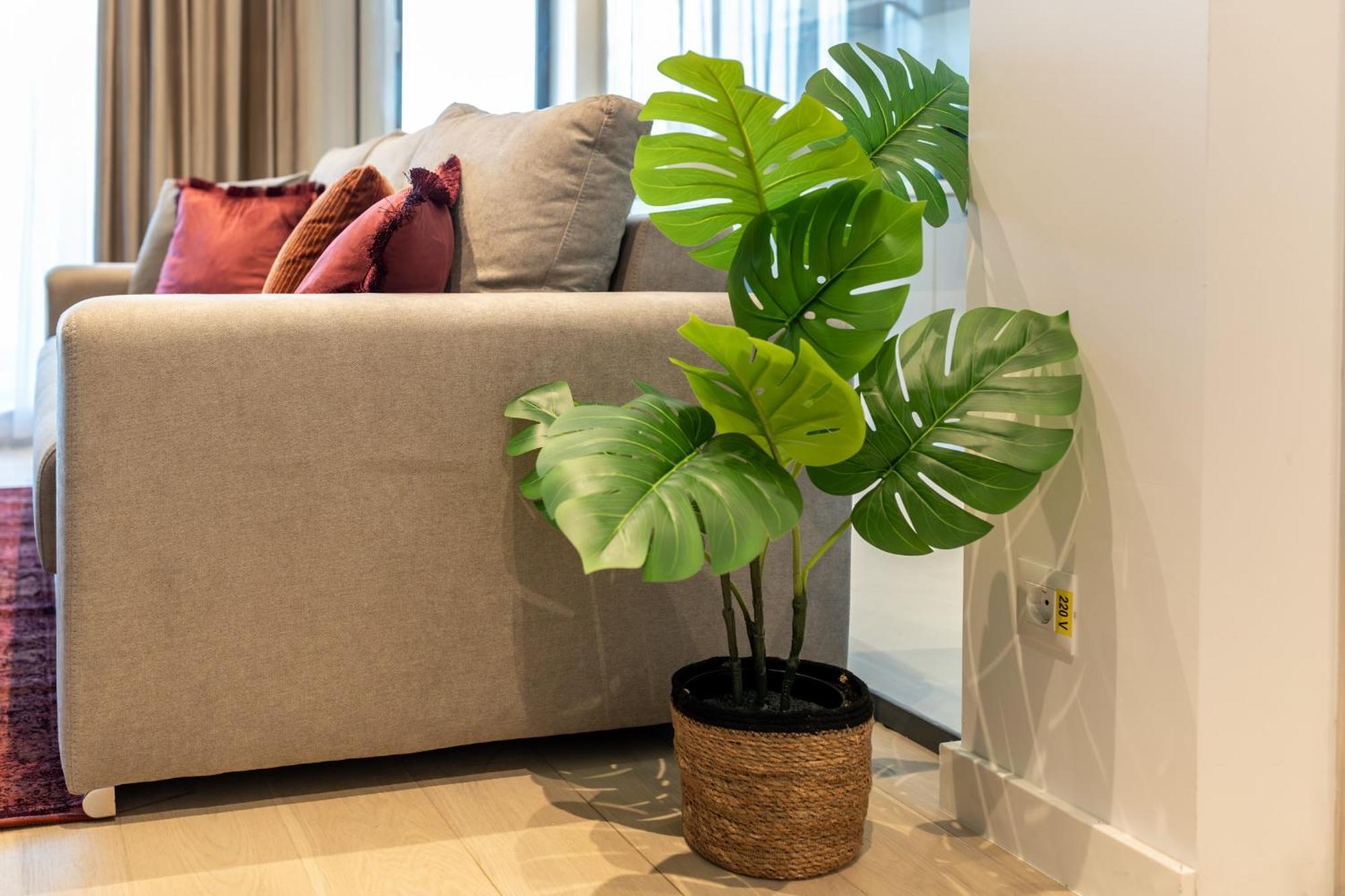 Appartamento Stylish 1br With Balcony In Vibrant Business Area *
